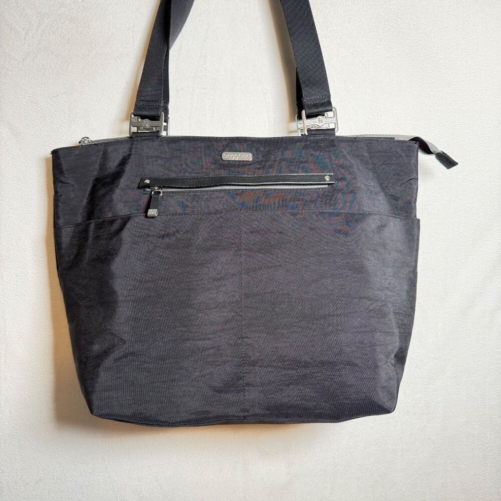 Baggallini Black Nylon Tote Travel Shoulder Bag Multi Pocket Lightweight Zip Top